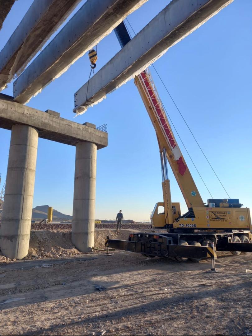 خدمات کرین و بالابر