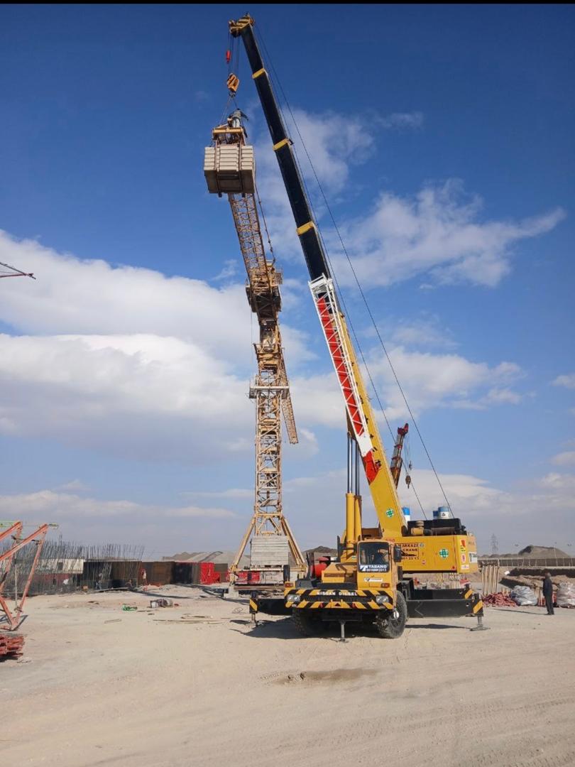 نقل و انتقال ماشین‌آلات صنعتی