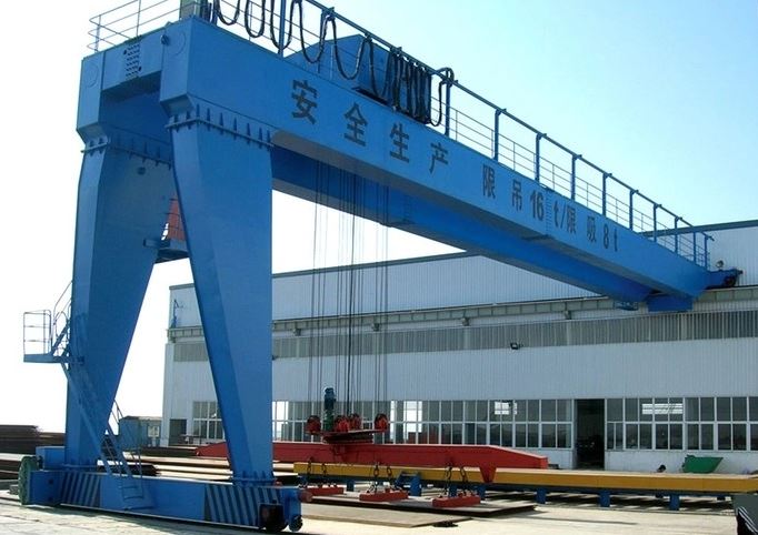 ویژگی های جرثقیل دروازه ای